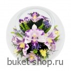 Композиция в вакууме из живых цветов. Орхидеи. Композиция из живых цветов сохраняет свой естественный облик в течение пяти-семи лет