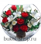 Композиция в вакууме из живых цветов. Розы, Орхидеи. Композиция из живых цветов сохраняет свой естественный облик в течение пяти-семи лет