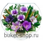 Композиция в вакууме из живых цветов. Орхидеи. Композиция из живых цветов сохраняет свой естественный облик в течение пяти-семи лет