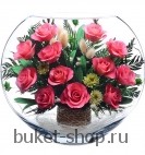 Композиция в вакууме из живых цветов. Розы. Композиция из живых цветов сохраняет свой естественный облик в течение пяти-семи лет