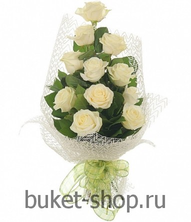 11 Белых роз. Розы, Зелень. Элегантный букет из 11 роз в спокойный тонах 